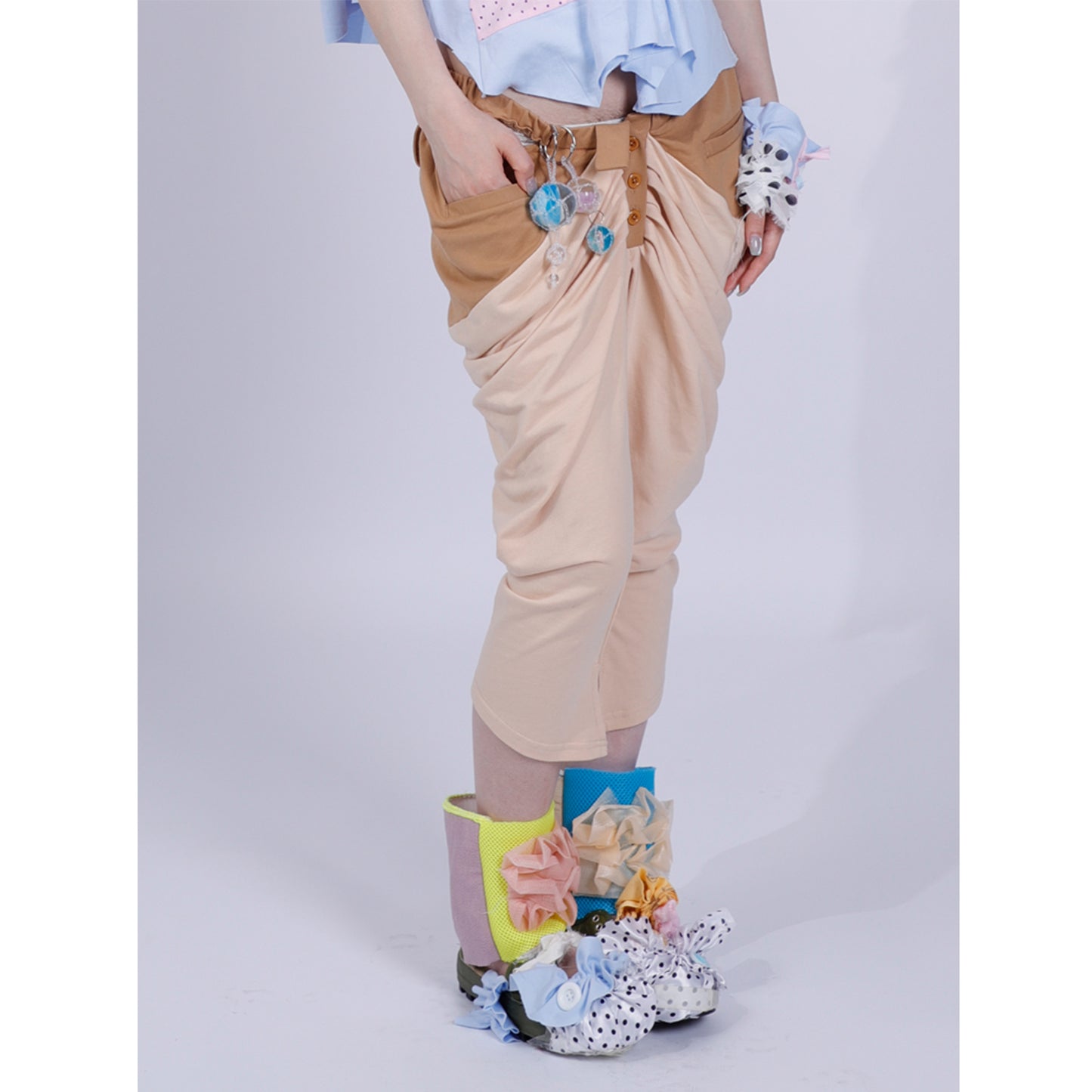khaki pleated pants