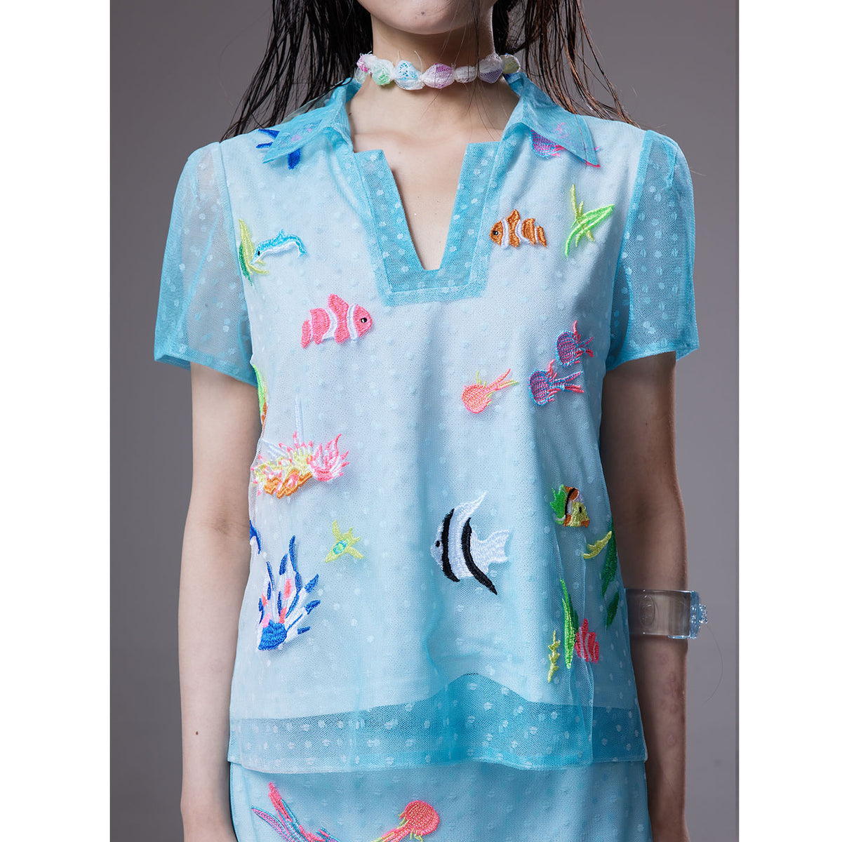 (pre-order)marine-creature embroidered mesh short-sleevetop