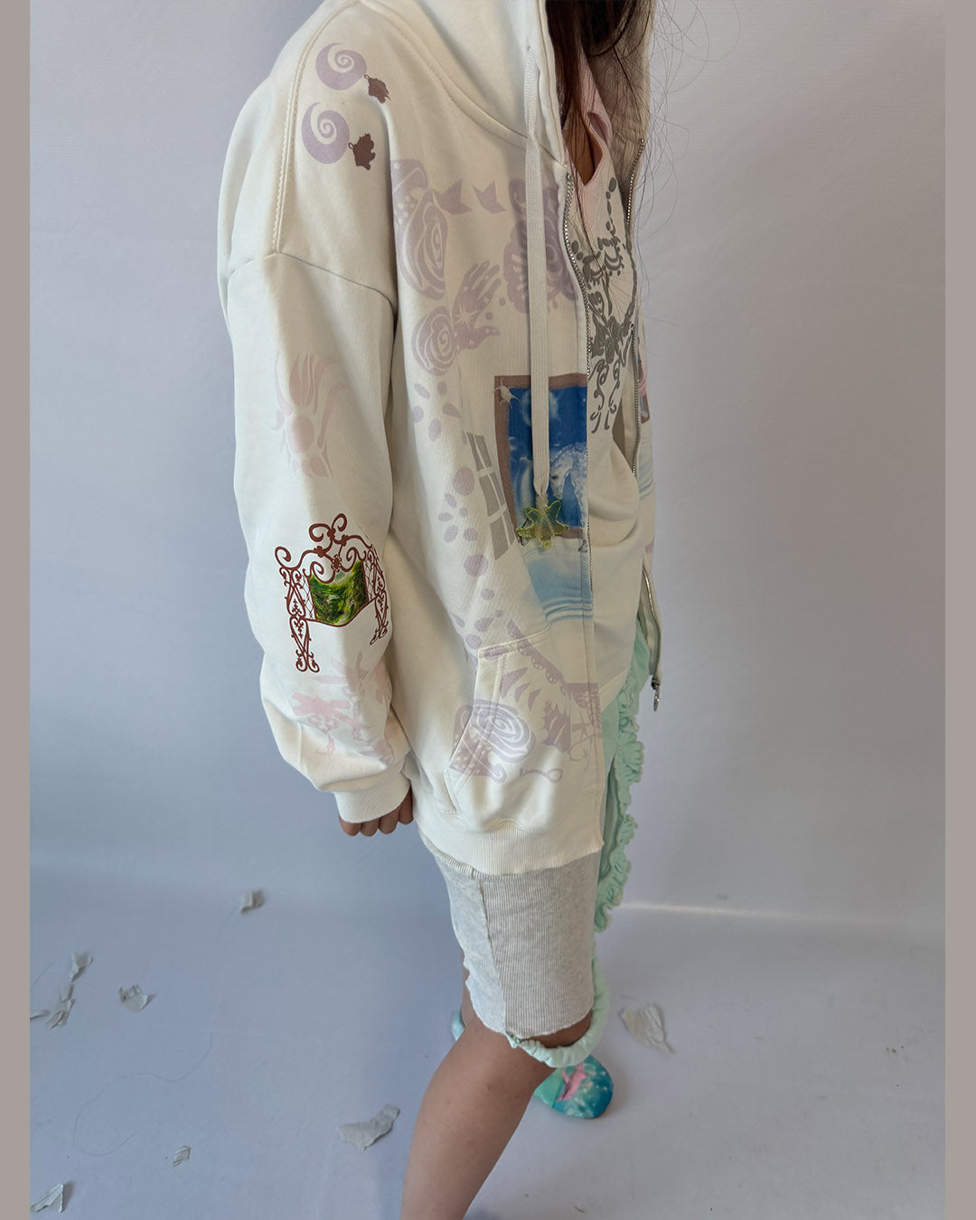 "room"print hoodie